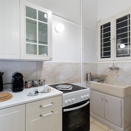 Acropolis Heart 1Bd Apartment In Plaka By Upstreet เอเธนส์ ภายนอก รูปภาพ